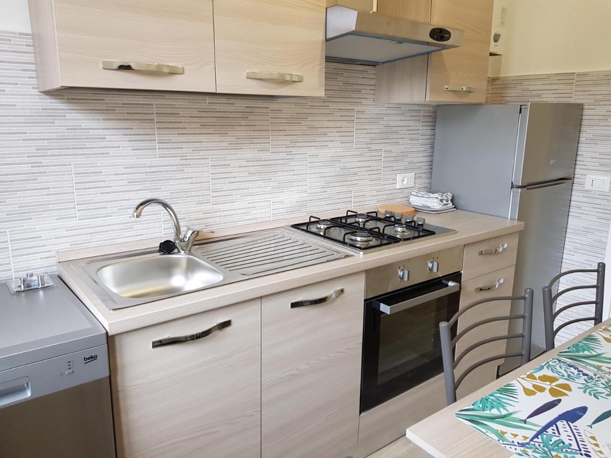 Quiete Ad Un Passo Dal Mare Apartamento Albisola Superiore Exterior foto